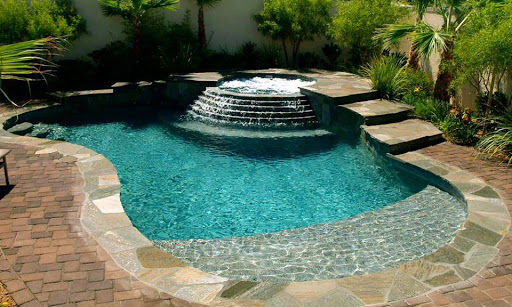Reasons why you should Consider Hiring a Pool Builder
